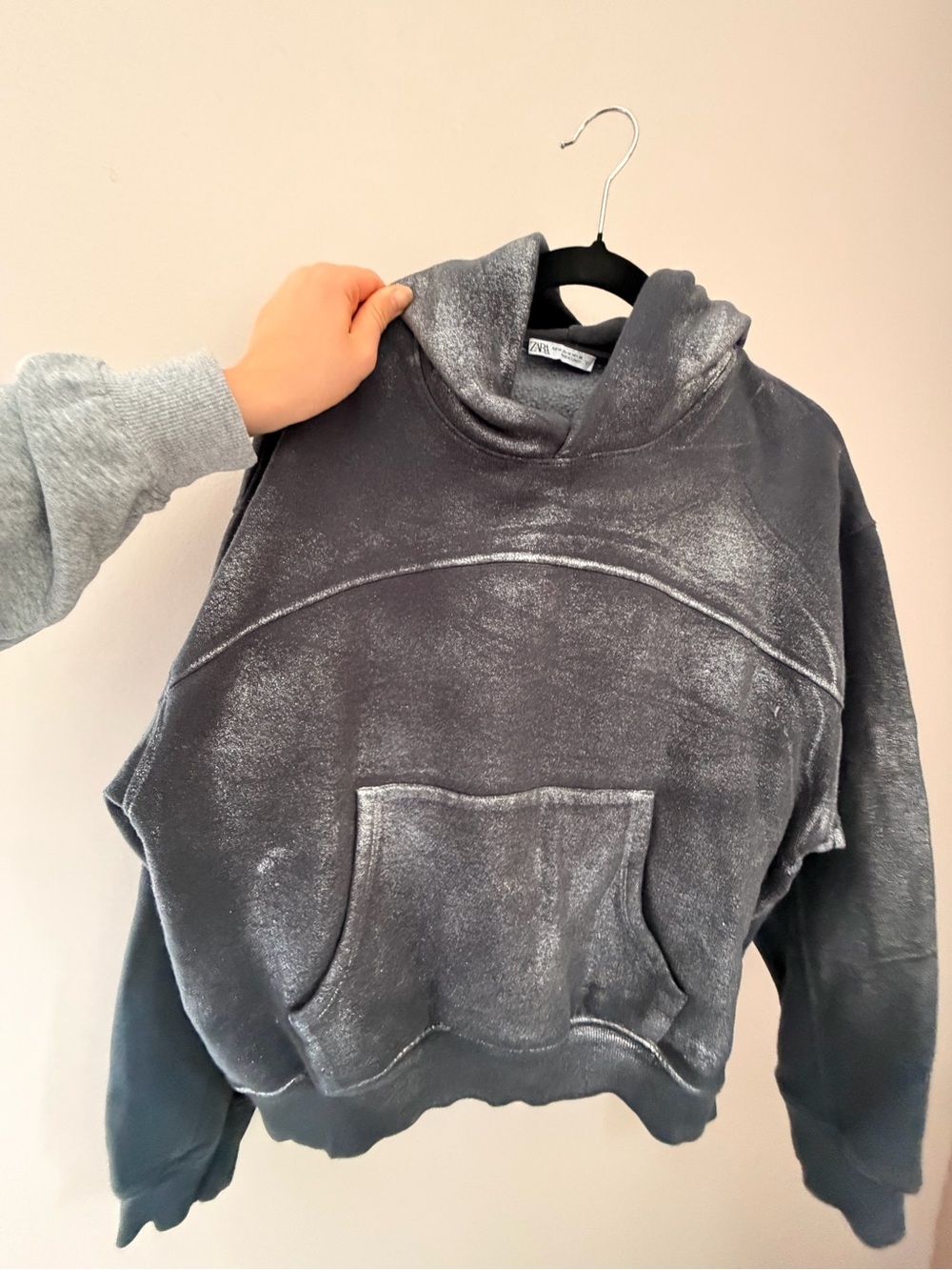 Zara Charcoal Gray Hoodie with Subtle Silver Fleck